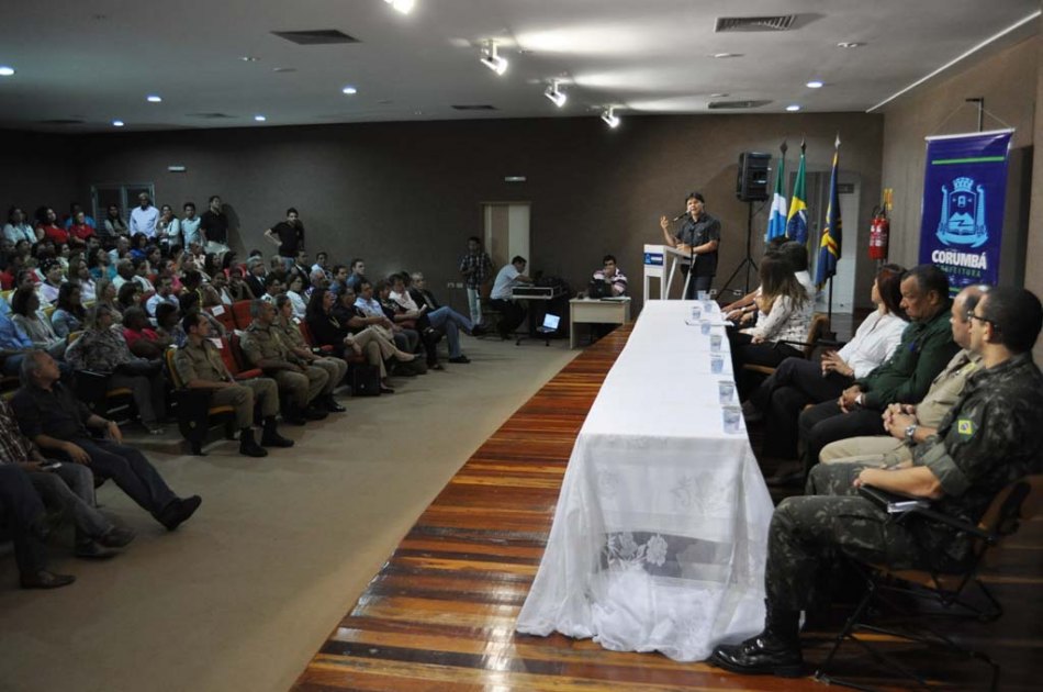 Paulo Duarte destacou participação popular na audiência pública (Foto: Marcos Boaventura)