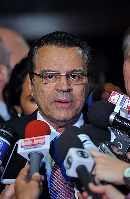 Presidente da Câmara Federal, Eduardo Alves, divulgou sobre sobre caso Donadon (Foto: Divulgação)