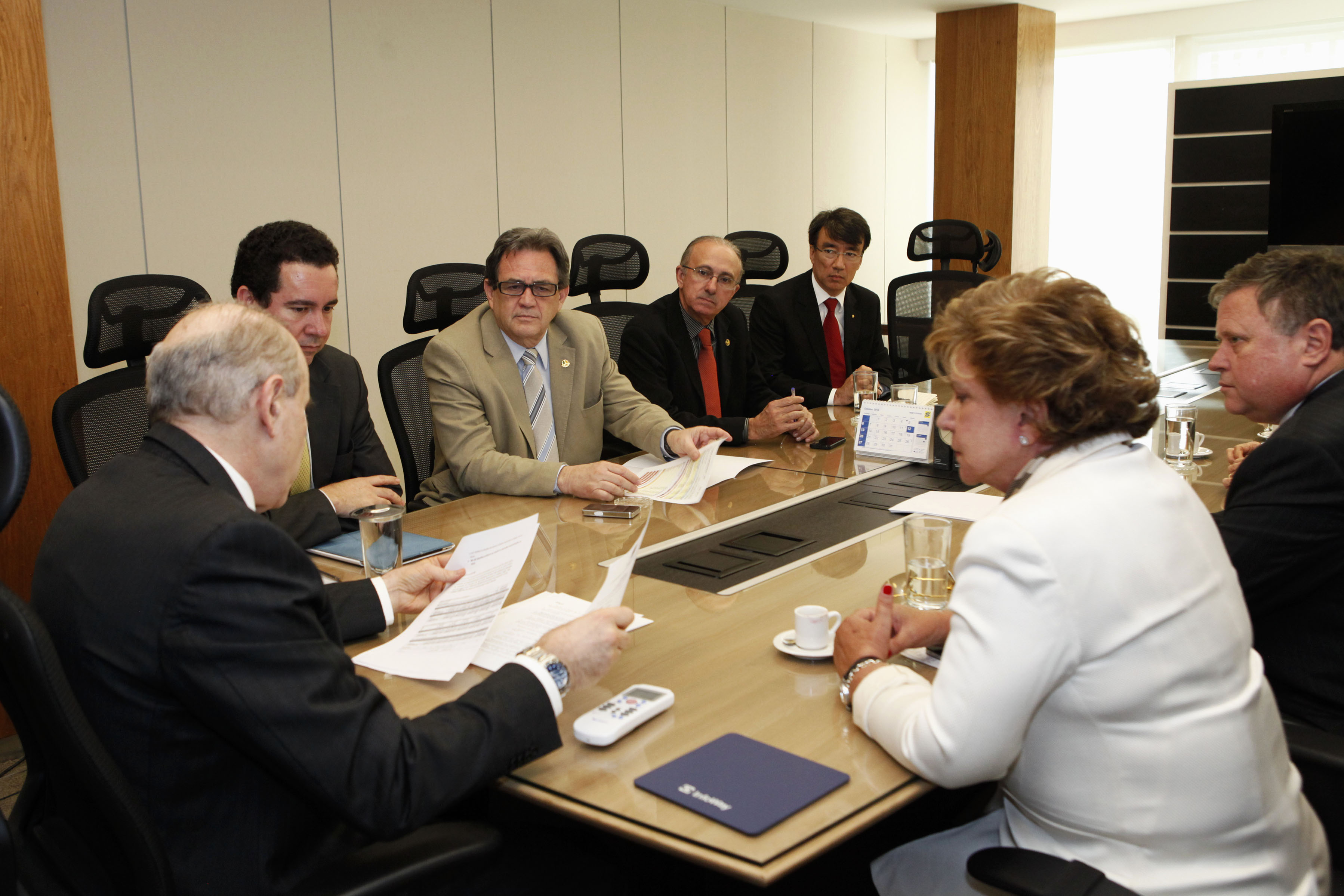 Senador Moka participou ontem a reunião com o ministro Mantega (Divulgação)